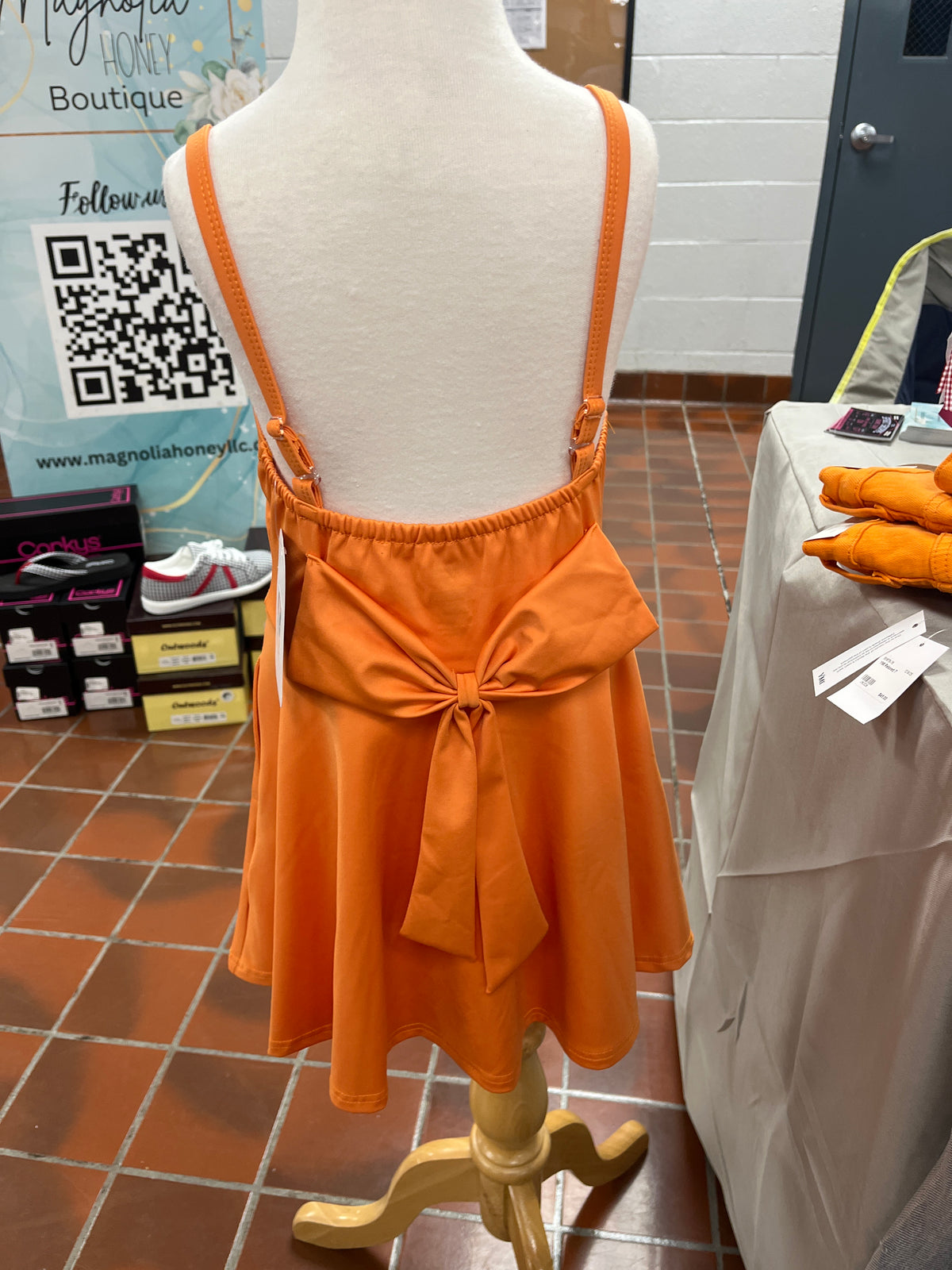 Tennessee Dress with shorts