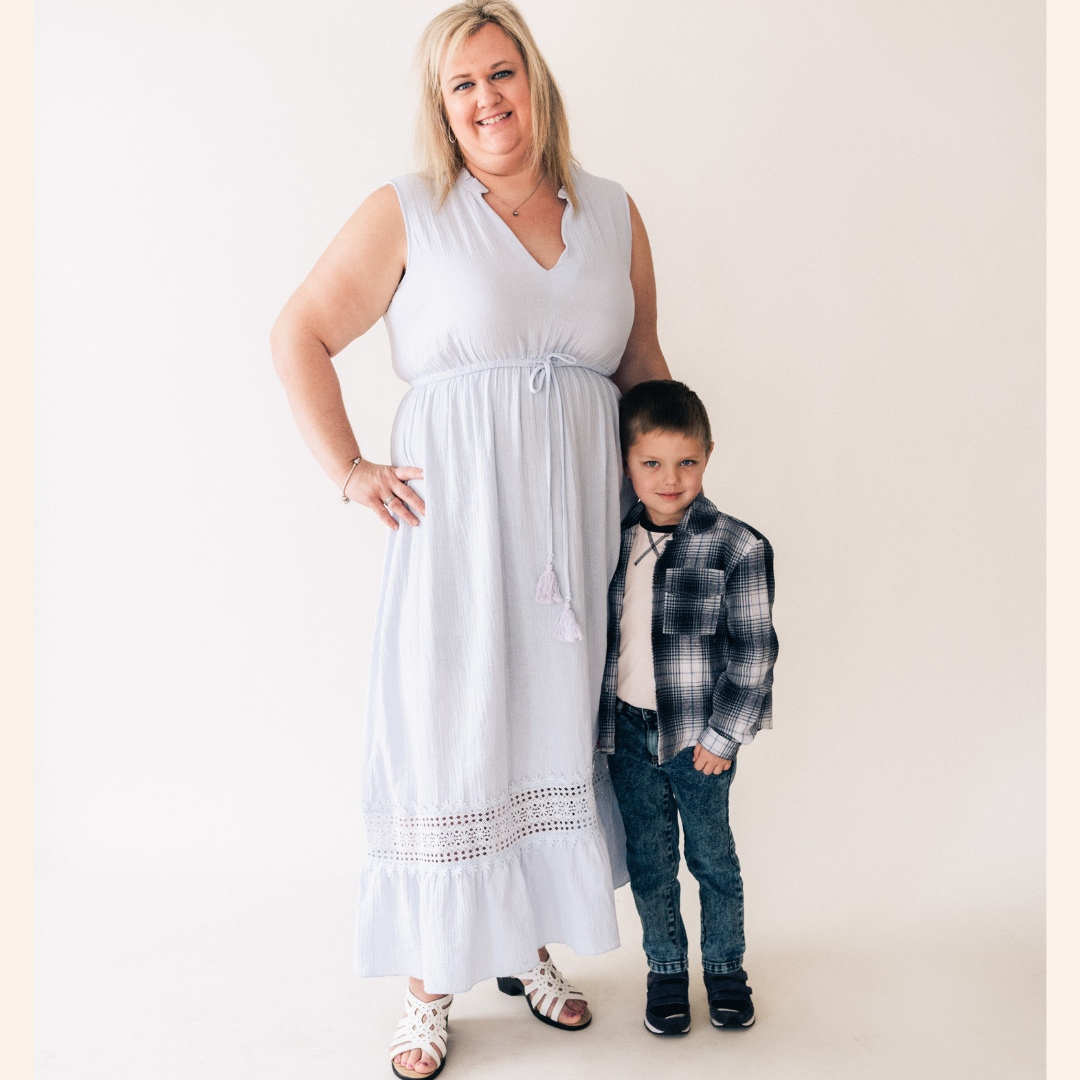 mommy and me lace dresses Mom & Me